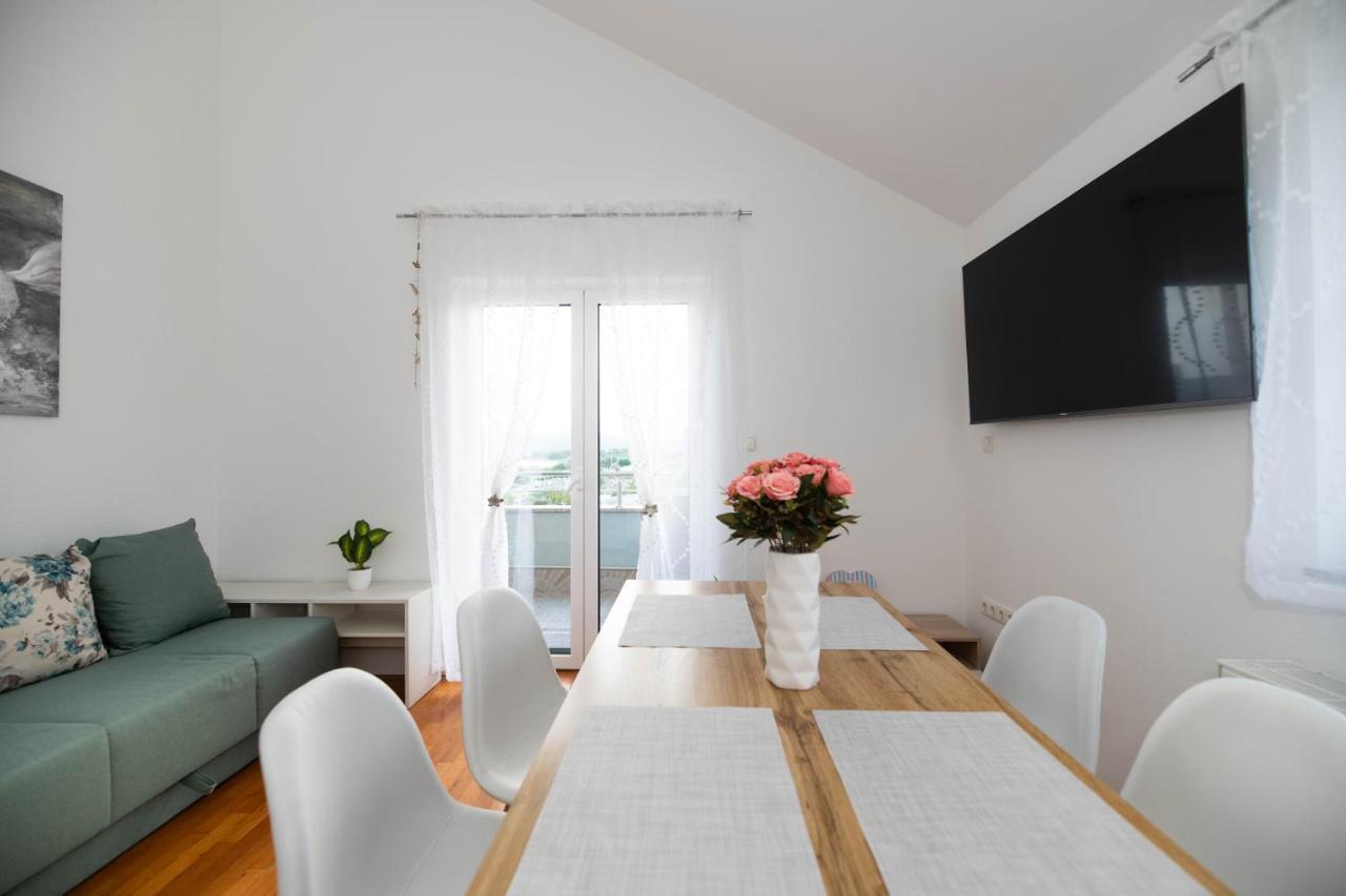 Sunny Beach Apartments Šibenik Eksteriør billede