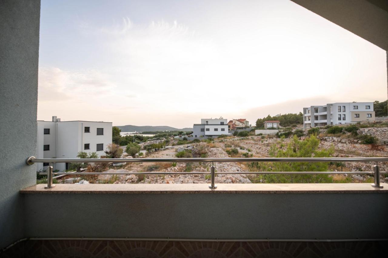 Sunny Beach Apartments Šibenik Eksteriør billede