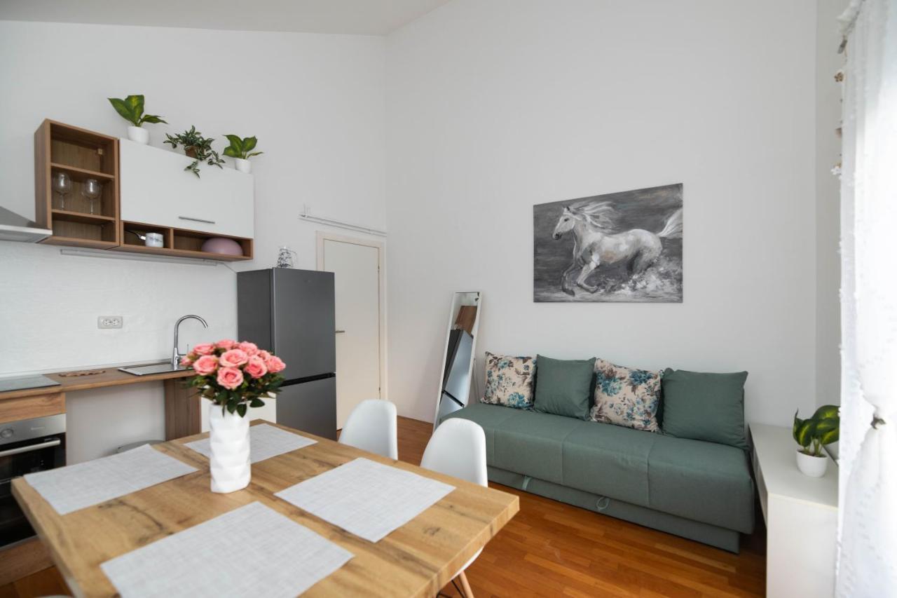 Sunny Beach Apartments Šibenik Eksteriør billede