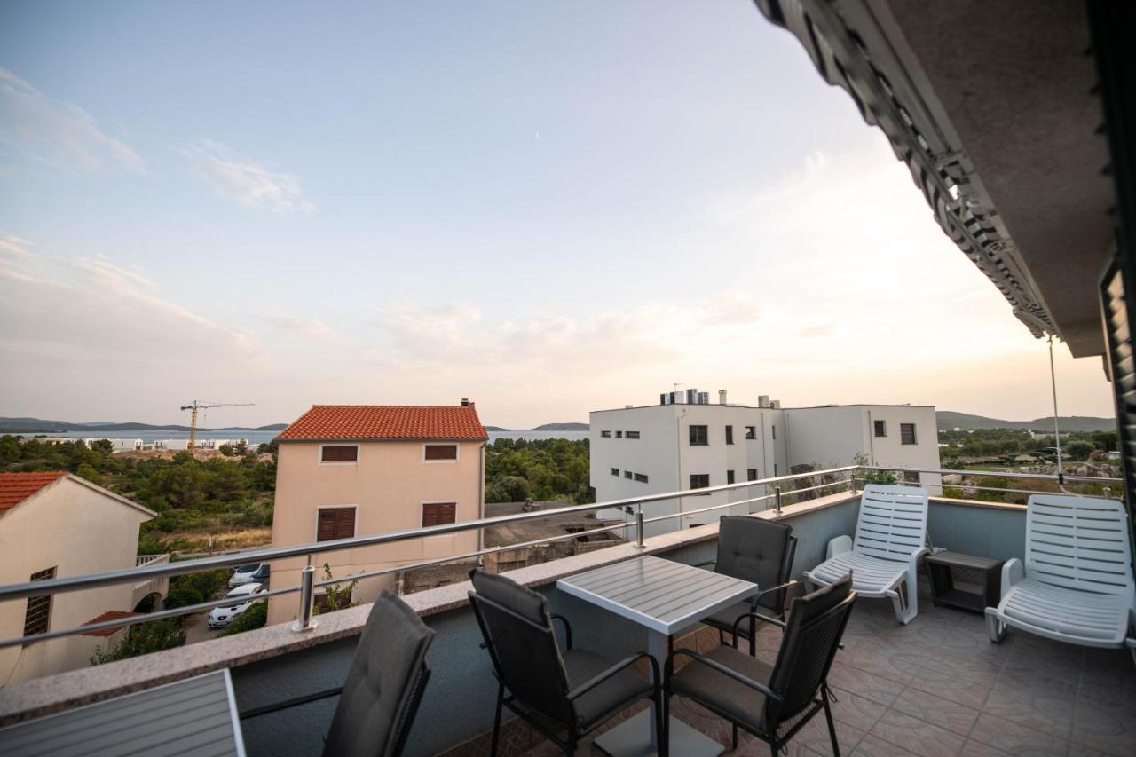 Sunny Beach Apartments Šibenik Eksteriør billede